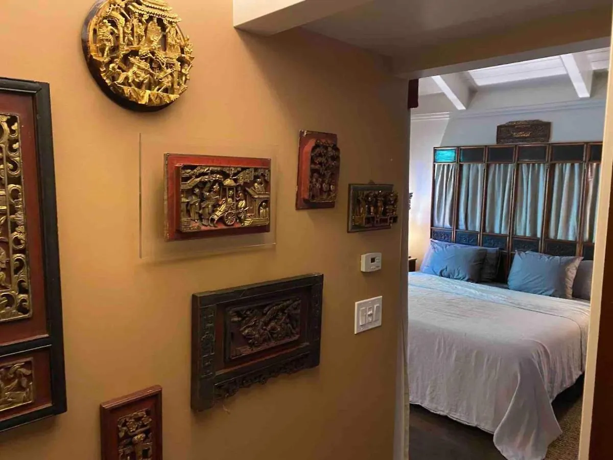 Peaceful Sanctuary In Hawaiian Cloud Forest Kailua-Kona
